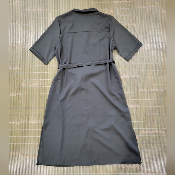 The One Medium Army Green Elbow Sleeve Midi Shirt Dress - Picture 6 of 9